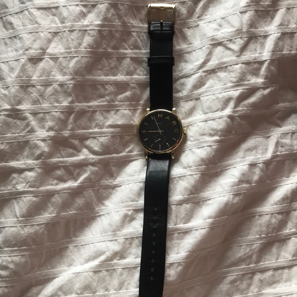 Marc By Marc Jacobs Black Watch - Picture 2 of 3